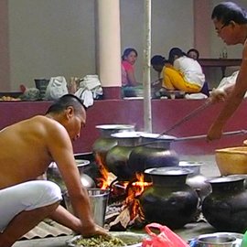 The Bamon or 'sacred cook' is an integral part of any feast for the Meiteis of Manipur. High demand has given rise to 'chakshangs' or kitchens, which cater elaborate meals – featured in this film
