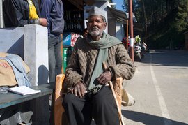 ‘আমাদের যেটুকু জুটত, আধার সেটাও ছিনিয়ে নিল’