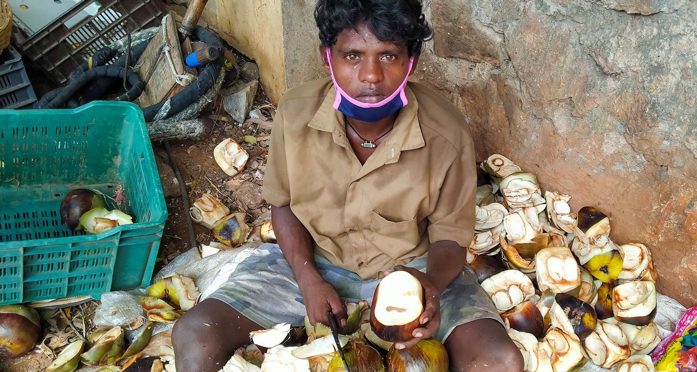 Eeswar Rao (left) had to climb palm trees again despite an injury, to survive the lockdown. He and his cousin R. Gowtham (right) bring the munjalu to the city