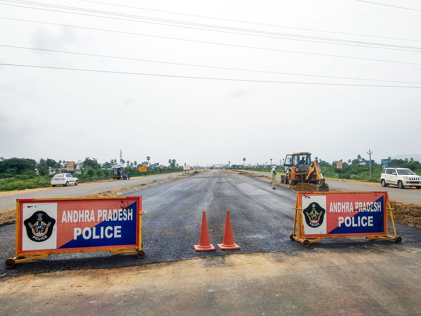 The main arterial road of Amaravati which connects Amaravati to Vijayawada is in construction