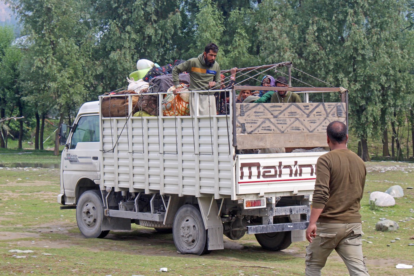 The family of Shakeel are taking along their household items to set up a new home in Baltal before the final destination at Zero point, Zojilla.