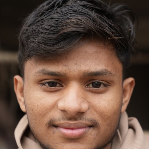 Karan Kumar is a Student (Undergraduate), also looks after the family vegetable wholesale business from Gopalpur, Sampatchak, Patna, Bihar