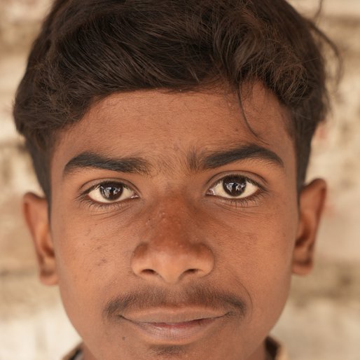 Abhishek Kumar is a Student (Class 11), also works part-time as an electrician from Daulatpur, Masaurhi, Patna, Bihar