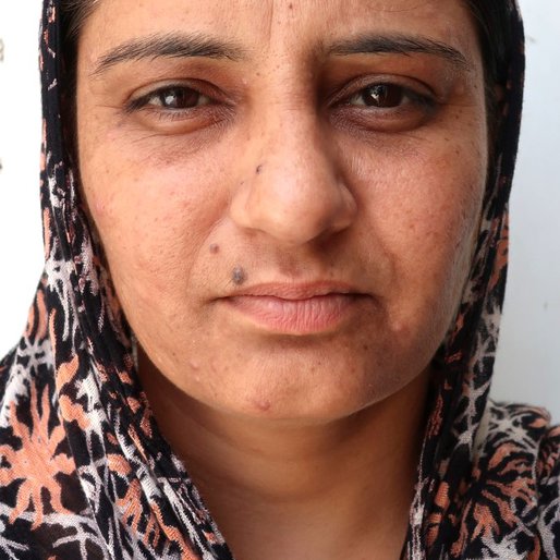 Gurpreet Kaur is a Owns a clothing store from Salemgarh, Andana at Moonak, Sangrur, Punjab