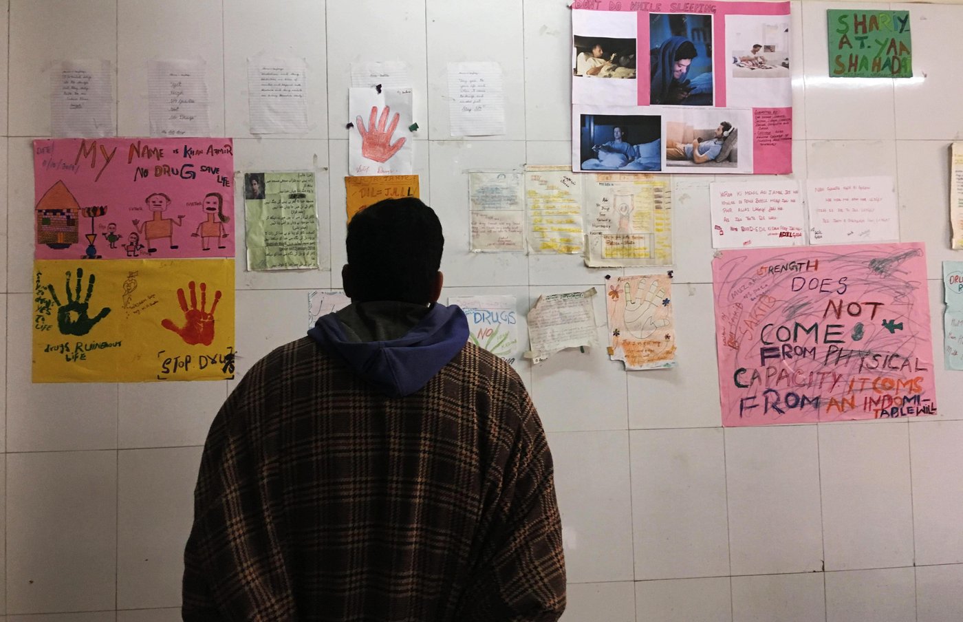 Patients arriving at the De-Addiction Centre’s OPD are evaluated by psychiatrists and given a drug test. The more severe cases are admitted to the hospital for medication and counselling