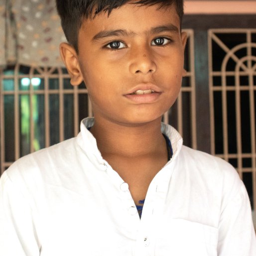 Abdul Ahad is a Student (Class 1) from Chandoi, Marori, Pilibhit, Uttar Pradesh