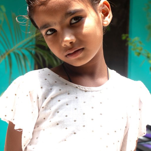 Shafia is a Student (Class 1) from Chandoi, Marori, Pilibhit, Uttar Pradesh