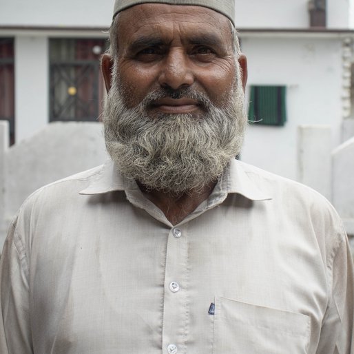 Mohd. Irshad is a Farmer (cultivates rice and sugarcane) from Baradunwa (Mustqil), Amariya, Pilibhit, Uttar Pradesh